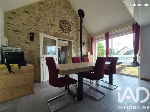 Propriété 4 pièces 130 m²