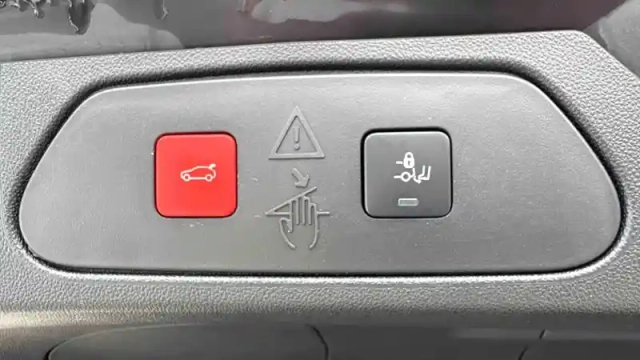 Opel Grandland hybrid 300 ch awd bva8 — photo 65