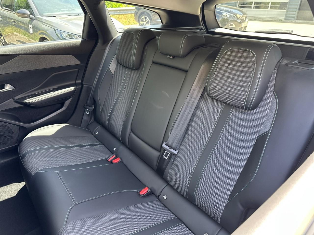 Peugeot 308 sw 1.5 bluehdi 130ch s&s allure pack eat8 — photo 10