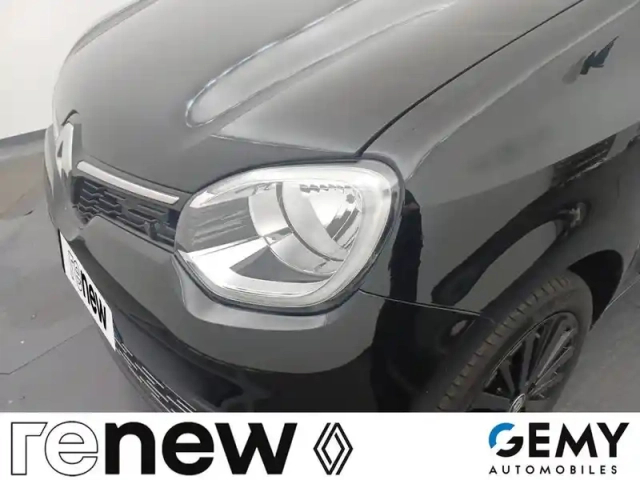 Renault Twingo iii e-tech — photo 17