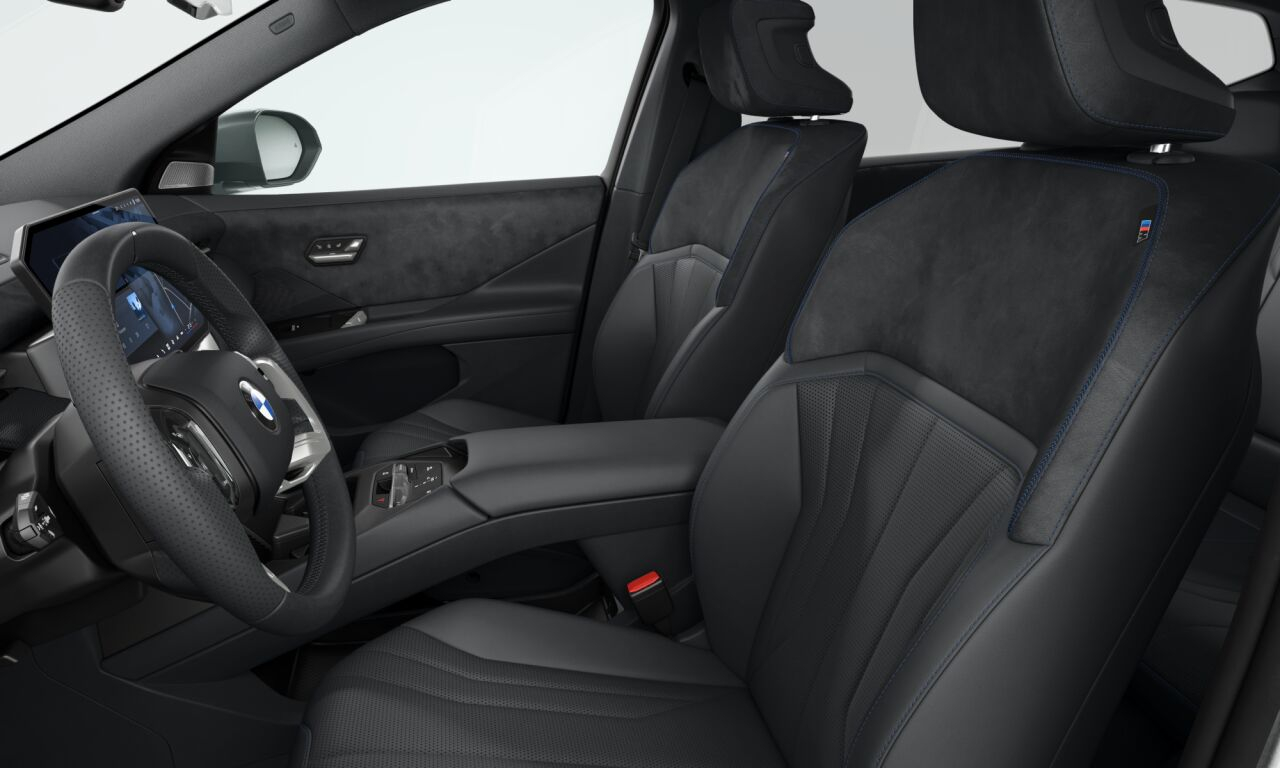 BMW iX3 40 — photo 4