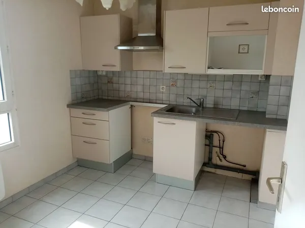 Appartement F2 Valognes