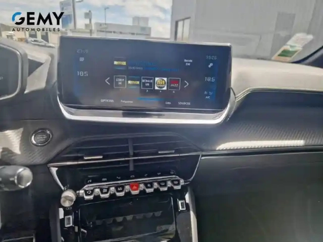 Peugeot 208 puretech 100 s&amp;s eat8 — photo 15