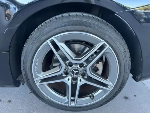 Mercedes Classe C 220 d coupé amg line — photo 8