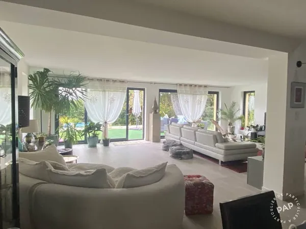Maison 6 pièces 280 m²
