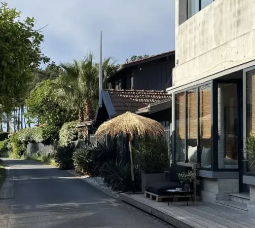 Vends fonds de commerce ou pas de porte à Cap Ferret