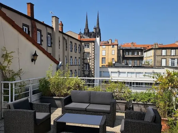 Duplex 6 pièces 148 m²