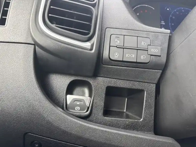 Toyota Proace max l2h2 3.3 2.2 140 bvm start pack confort ma — photo 13