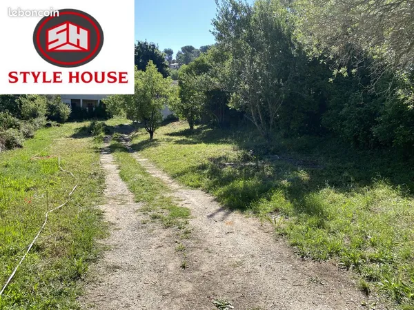 Projet construction de villa sur un terrain de 906m² à Allauch