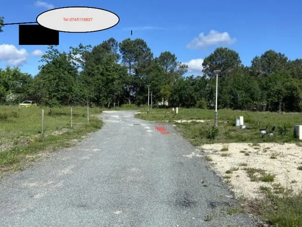 Terrain 770 m²