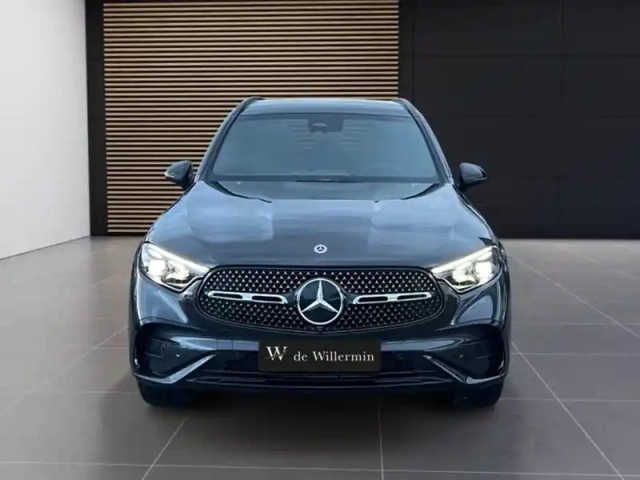 Mercedes Glc 300 de hybrid eq 4matic am — photo 2