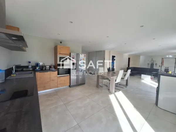 Maison 5 chambres Saint-Fiel !