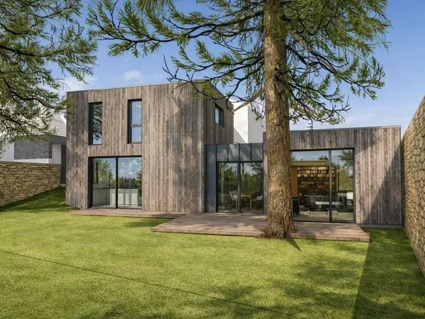 Terrain 371 m²