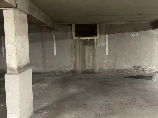 Vends parking - 5m²