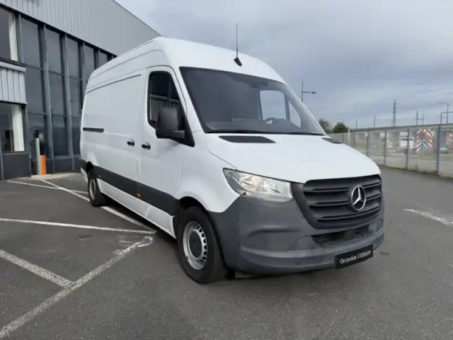 Mercedes Sprinter 311 cdi fourgon toit sureleve standard — photo 3