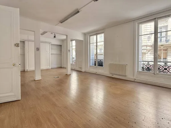 Bureaux 149 m²
