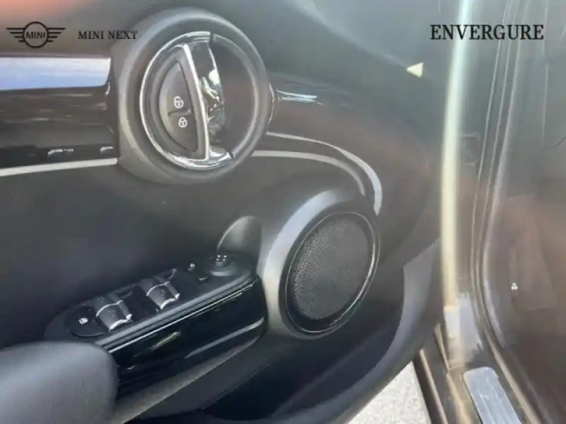Mini Mini 5 portes cooper 136ch edition premium plus bva7 — photo 29