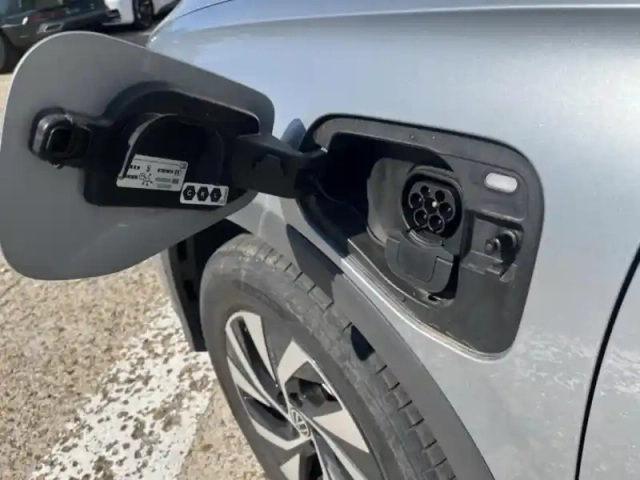 Volkswagen Tiguan 1.5 ehybrid 204ch vw edition dsg6 — photo 7