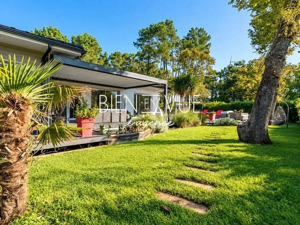Maison de plain-pied 5 pièces 130 m²