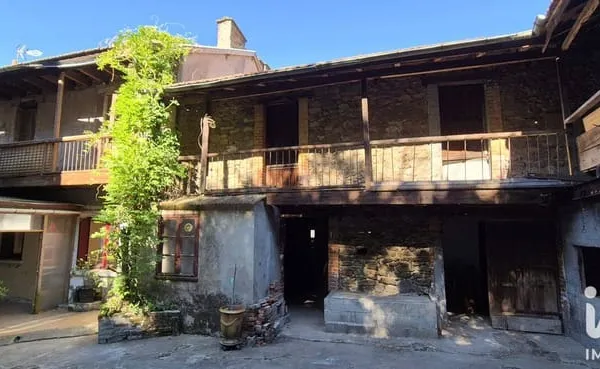 Immeuble 300 m²