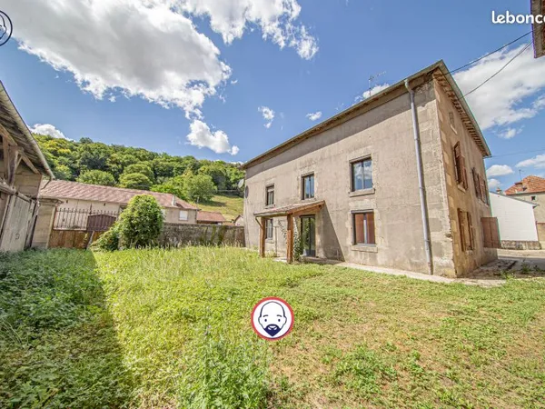 Maison de village 6 pièces 247 m²