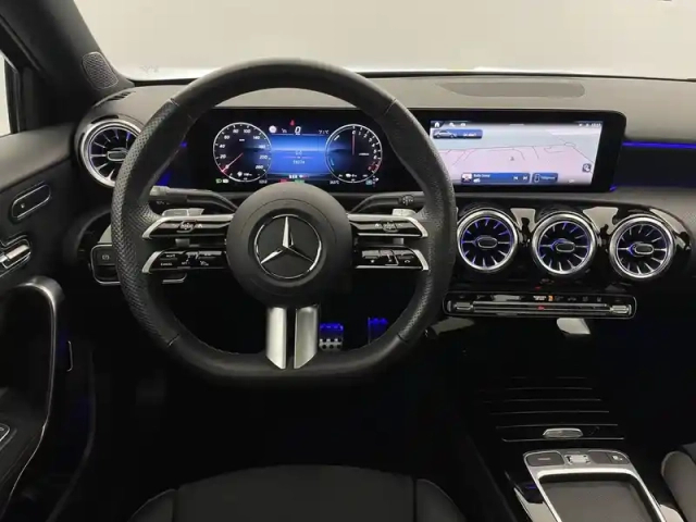 Mercedes Classe A 250 e 8g-dct — photo 22
