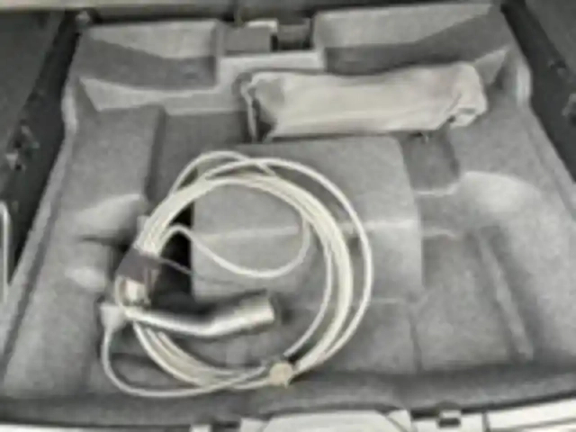Volvo Xc40 t4 recharge 129+82 ch dct7 — photo 36