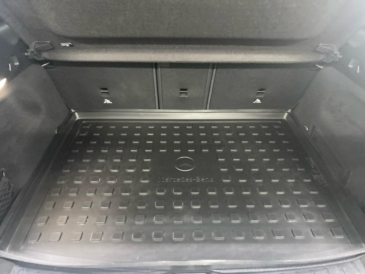 Mercedes Gla 200 d 8g-dct amg line — photo 14