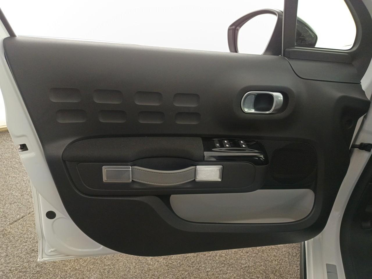 Citroën C3 puretech 83 s&s bvm5 c-series — photo 19