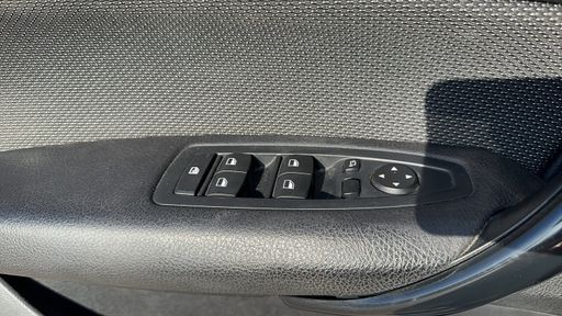BMW Serie 1 1.5 116DA 116 - Urban Chic – 2017 – 153503 km – Diesel – Boîte Automatique — photo 30