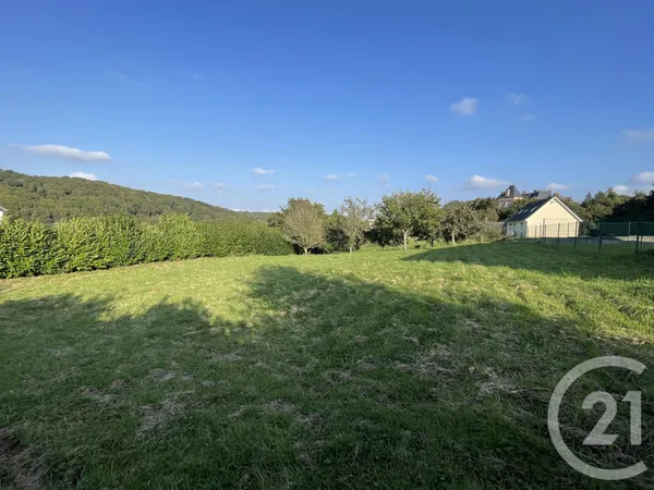 Terrain 985 m²