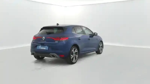 Renault Megane 1.6 e-tech plug-in 160ch rs line suréquipée — photo 5