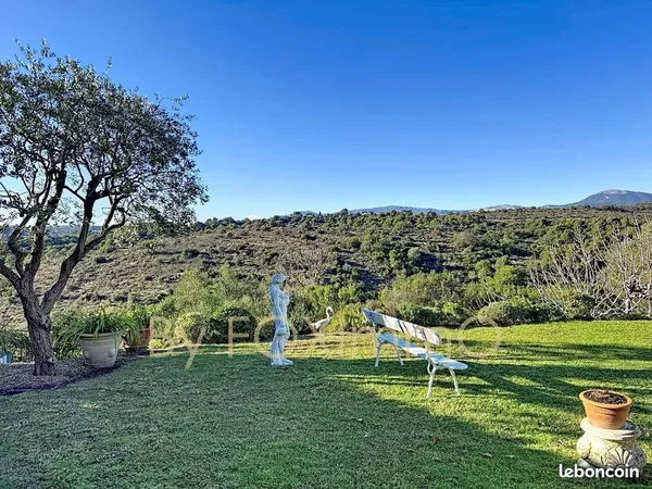 Villa 6 pièces 145 m²