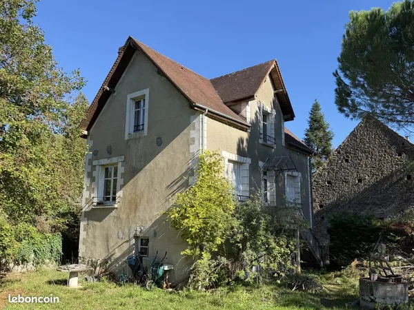 Propriété 5 pièces 93 m²