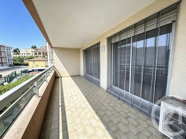 Achat : Appartement Roquebrune-Cap-Martin (06190)