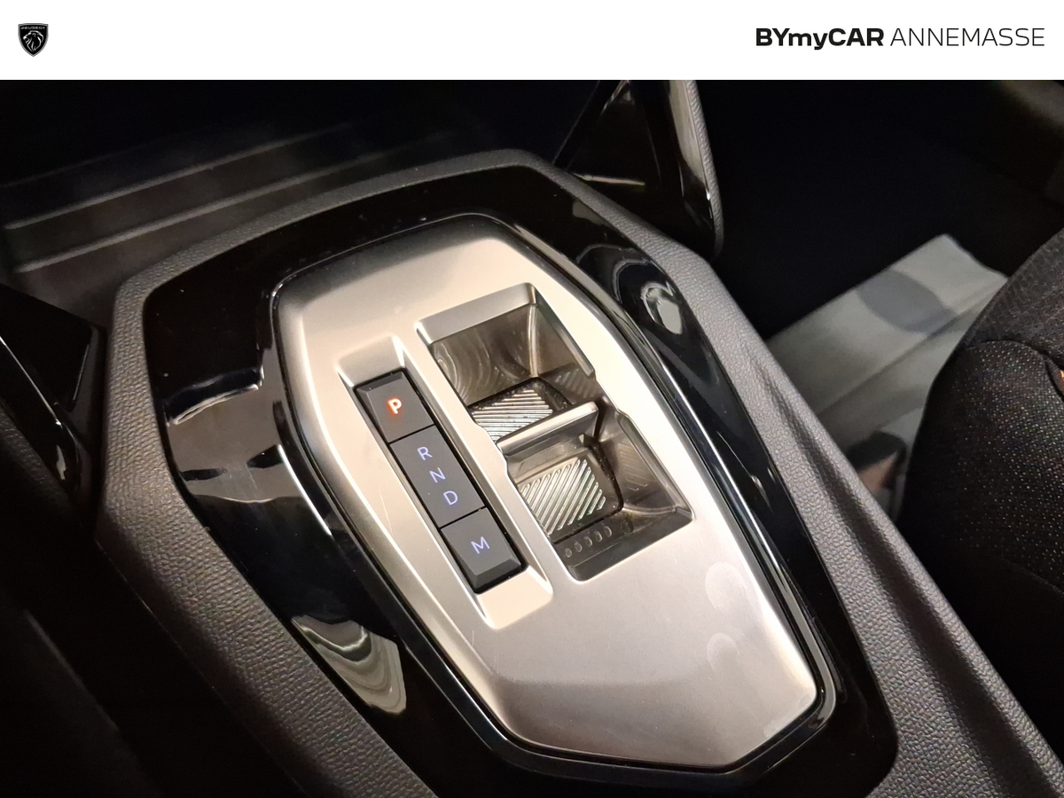 Peugeot 208 Hybrid 110 ch e-DCS6 — photo 19
