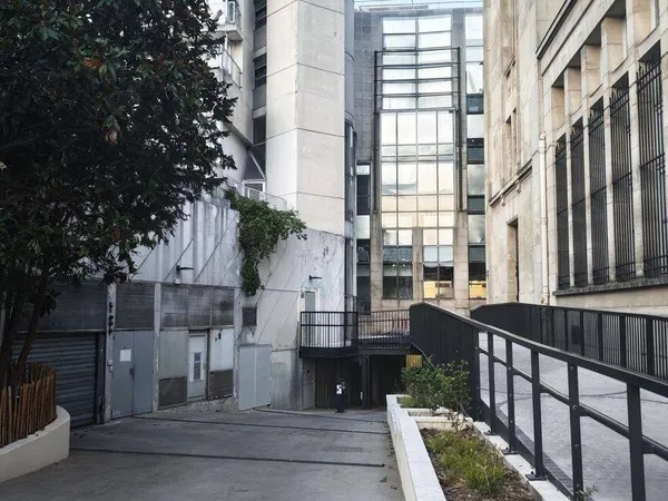 Parking 10 m²