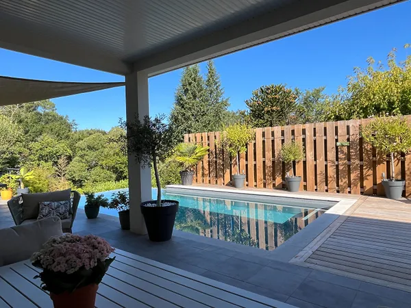 Maison 5 pièces 209 m²