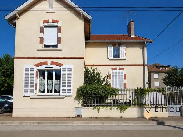 Maison de caractère 193 m²