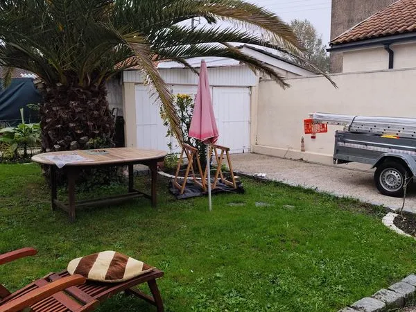 Loue maison f4 PESSAC 33