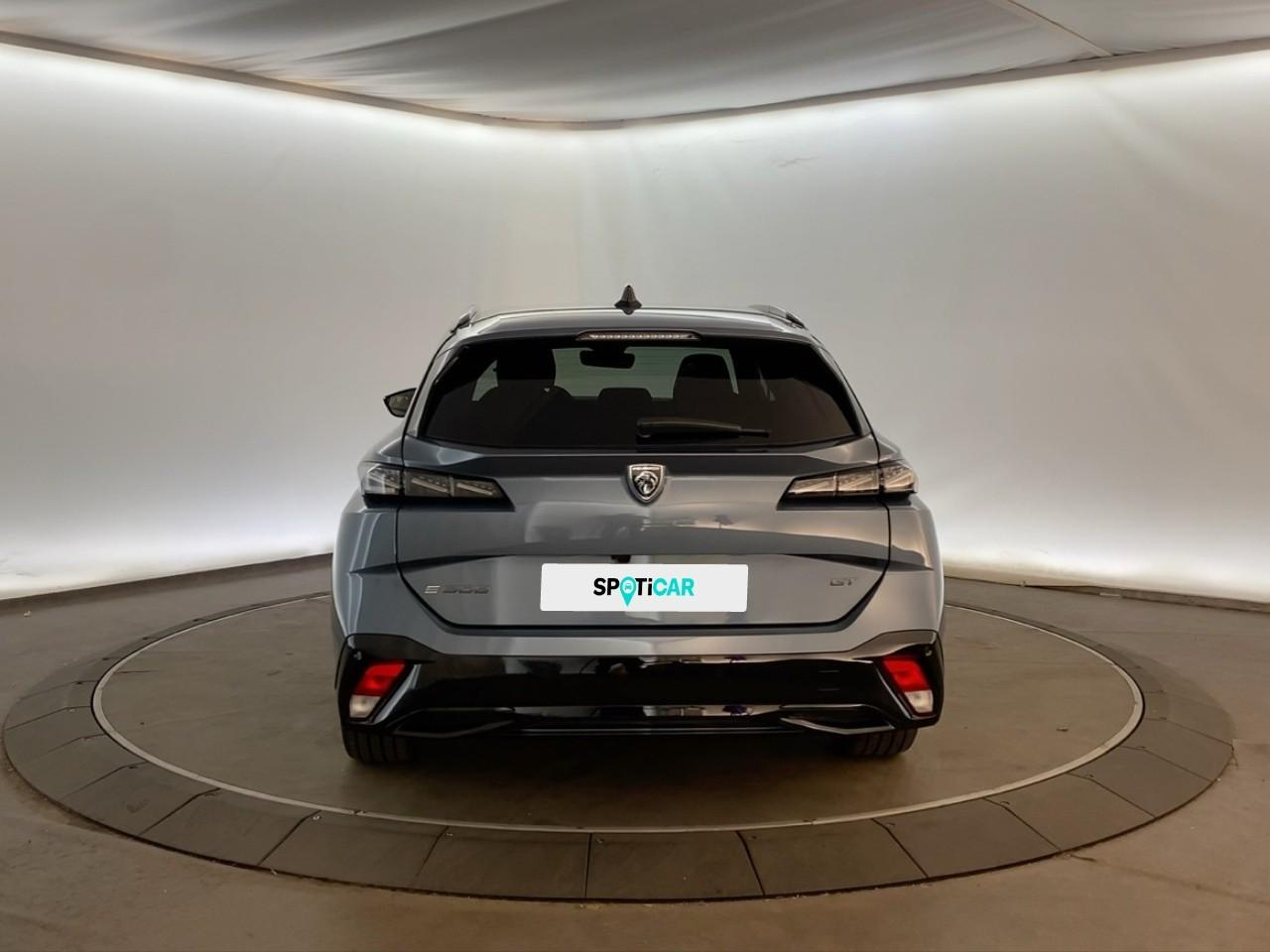 Peugeot 308 sw electrique 55 kwh 156ch gt — photo 5