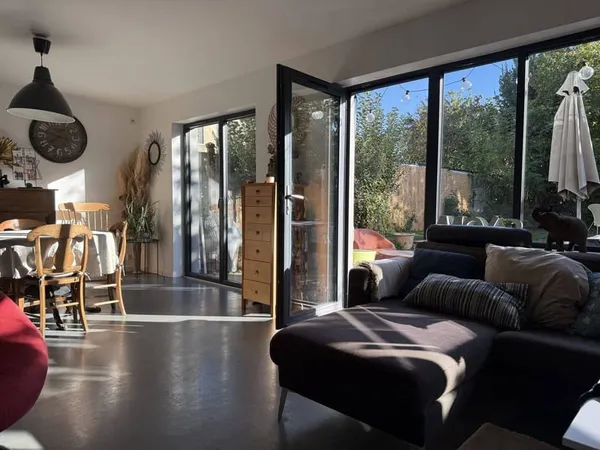 Maison 8 pièces 169 m²