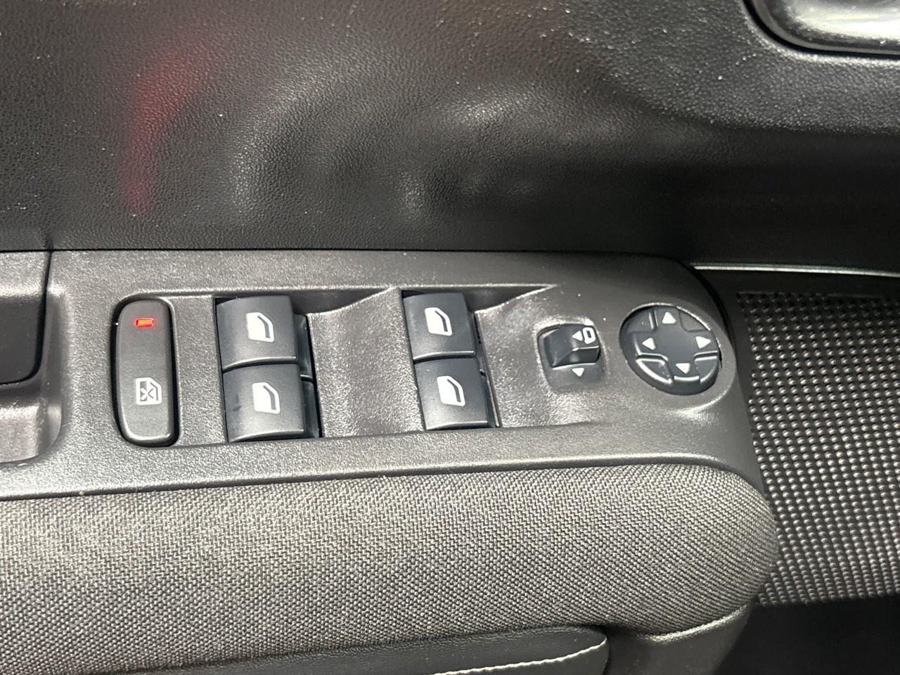 Citroën C3 Aircross puretech 130ch s&s shine eat6 — photo 19