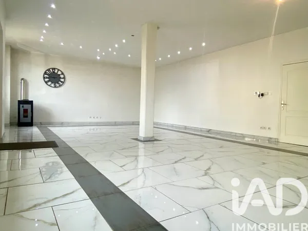 Maison 7 pièces 179 m²