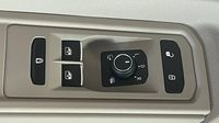 Volkswagen Multivan 1.5 eHybrid 245ch Life Court DSG6 — photo 15