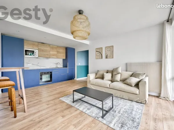 Appartement 6 pièces 93 m²