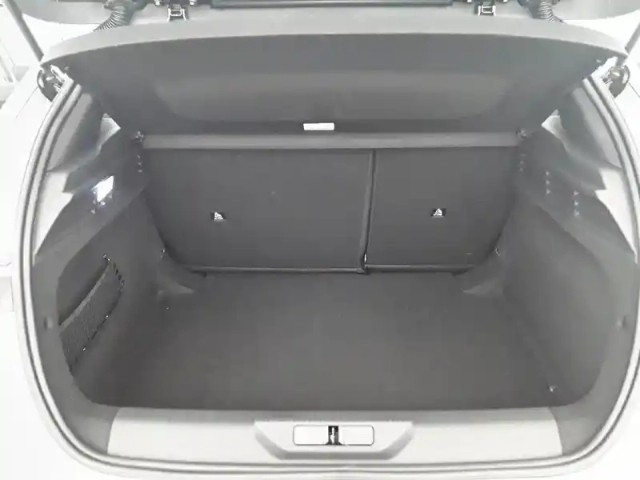 Peugeot 308 hybrid 145 e-dcs6 — photo 6