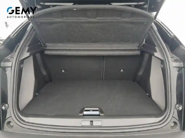 Peugeot 2008 hybrid 145 e-dcs6 — photo 6