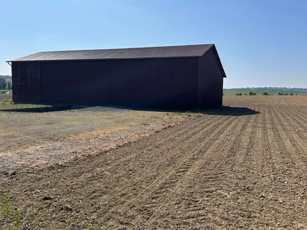 Terrain 1021 m²