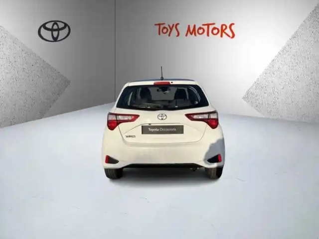 Toyota Yaris 70 vvt-i france connect — photo 21